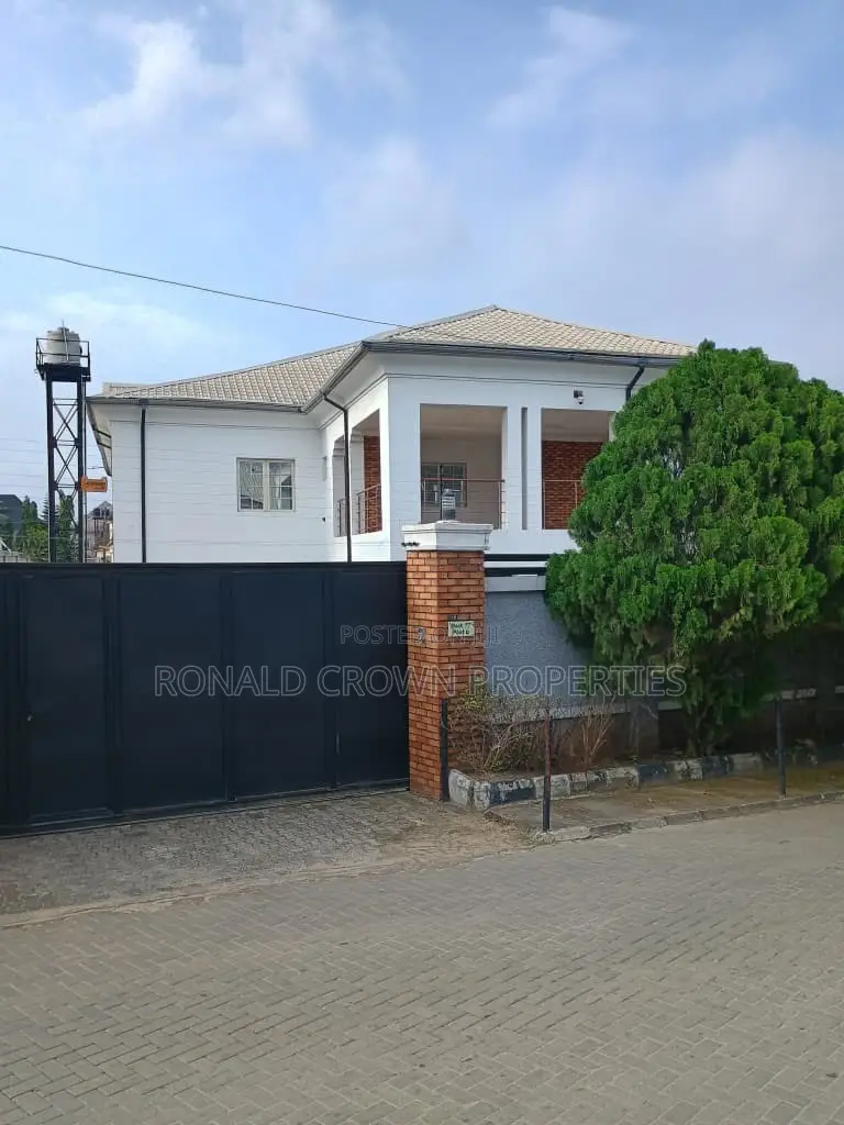 5bdrm Duplex in Apple Junction for rent