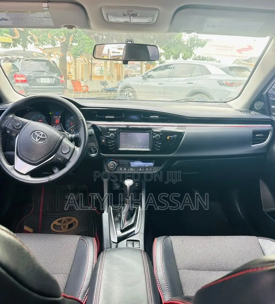 Toyota Corolla 2016 White