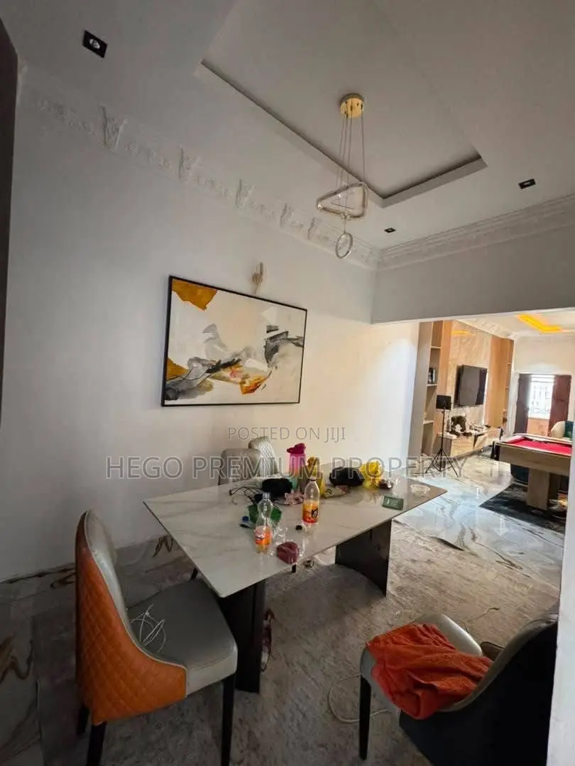 2bdrm Apartment in ๐ Cedarwood Estate,, Obio-Akpor for sale