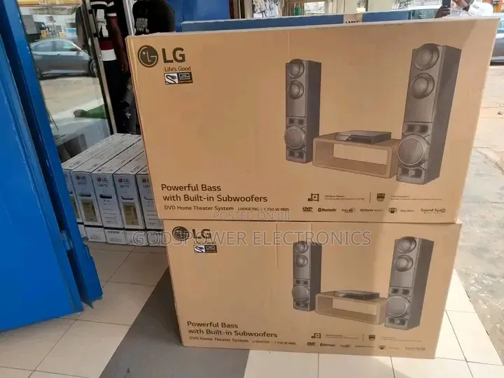 LG LHDD687BG 1250W RMS Sound System 2 Years Warranty