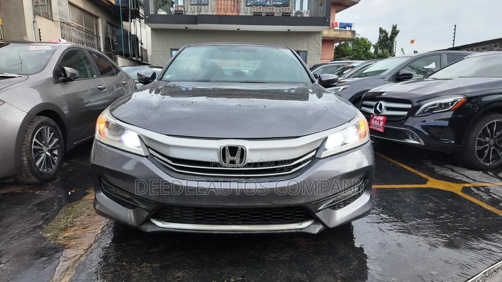 Honda Accord Sport 4dr Sedan FWD (2.4L 4cyl 2A) 2017 Gray