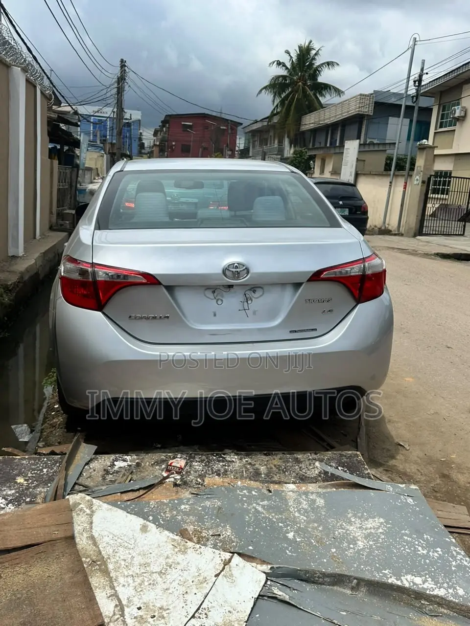 Toyota Corolla LE 4dr Sedan (1.8L 4cyl CVT) 2016 Silver