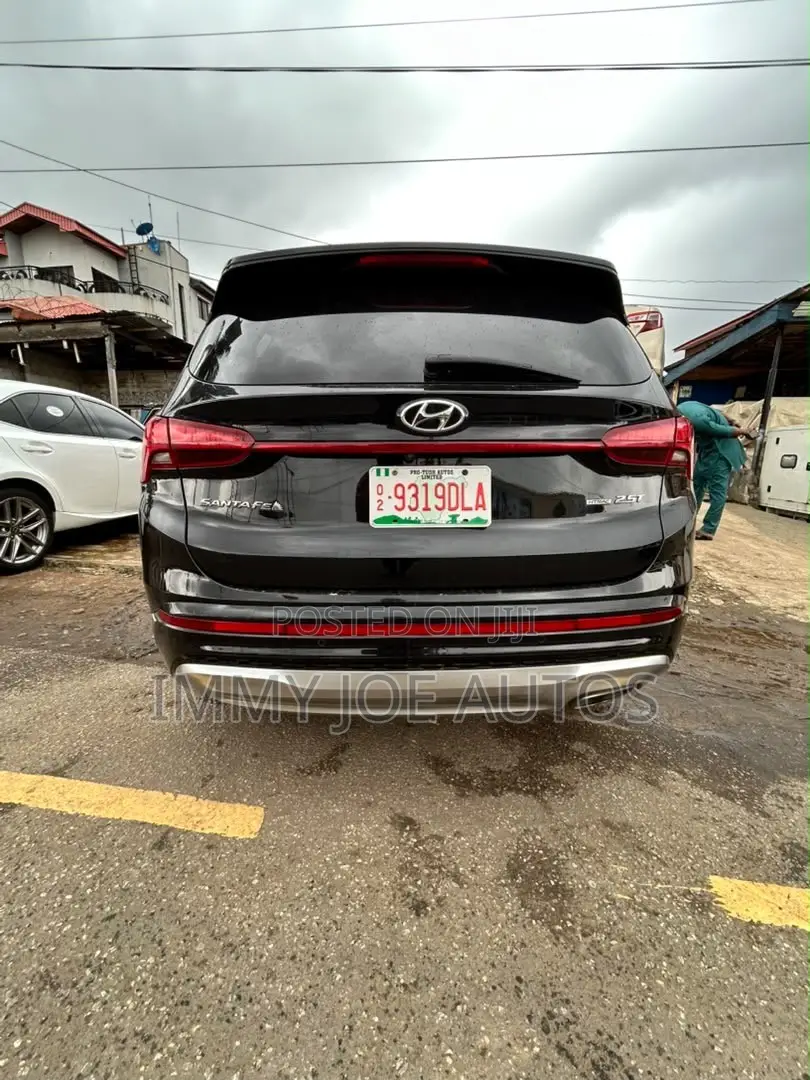 Hyundai Santa Fe Limited 2021 Black