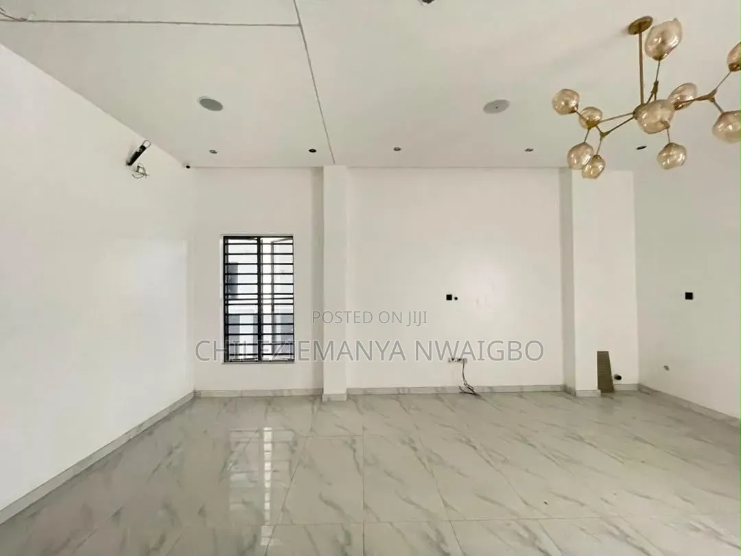 5bdrm Duplex in Ikeja GRA for sale