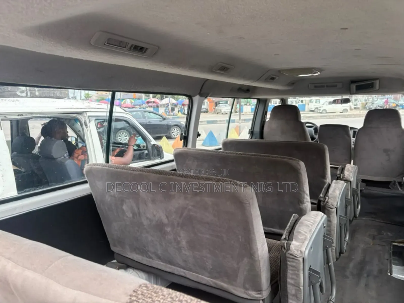 Nissan Caravan (Urvan) 2017 White