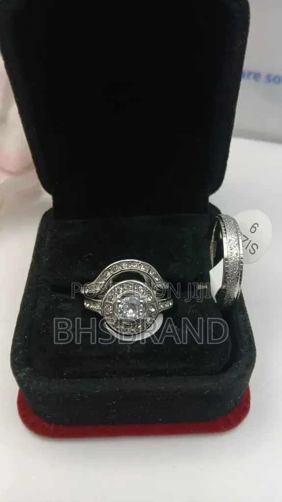 Gold Couple Wedding Rings