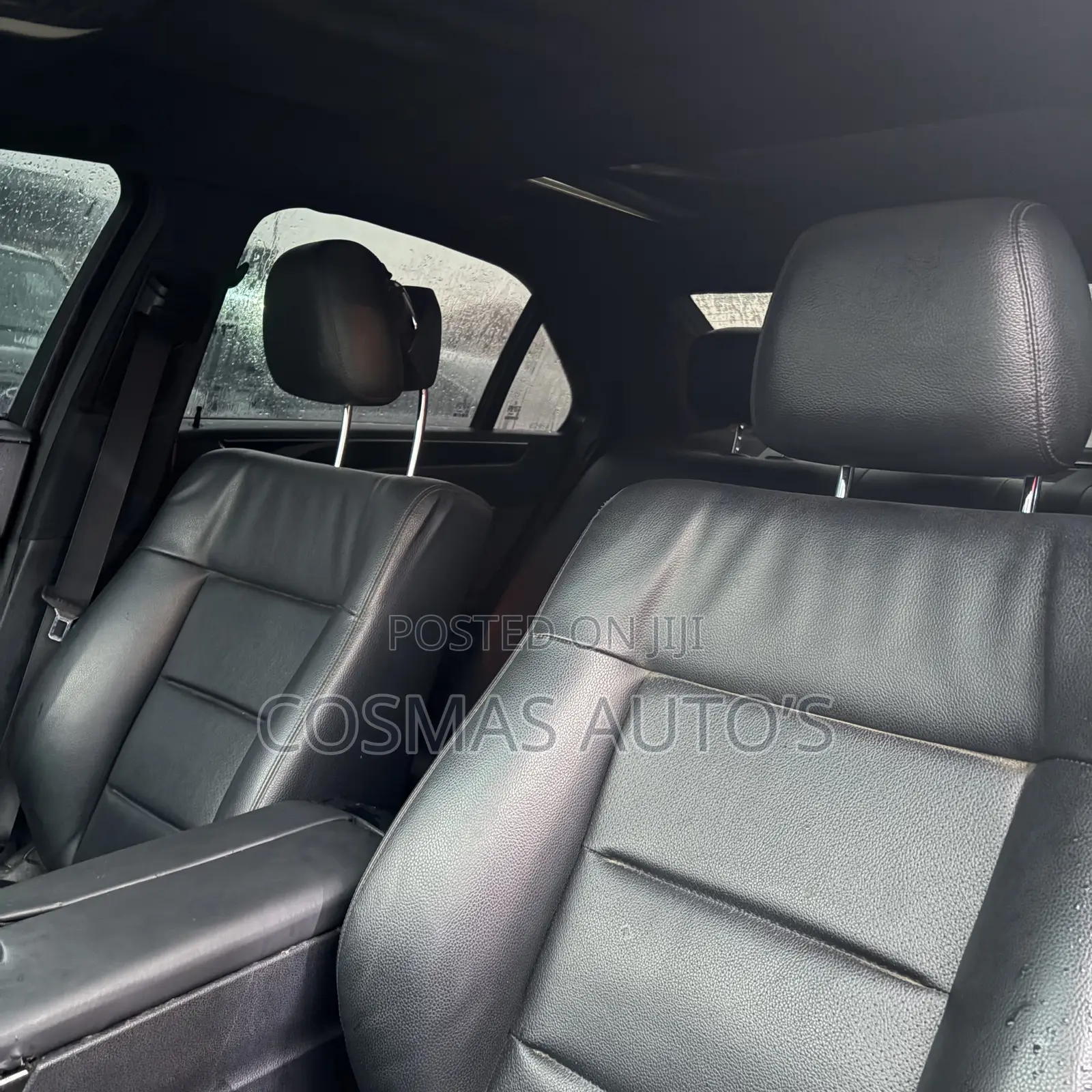 Mercedes-Benz E350 Base 4Matic Sedan AWD (3.5L 6cyl 7A) 2011 Black
