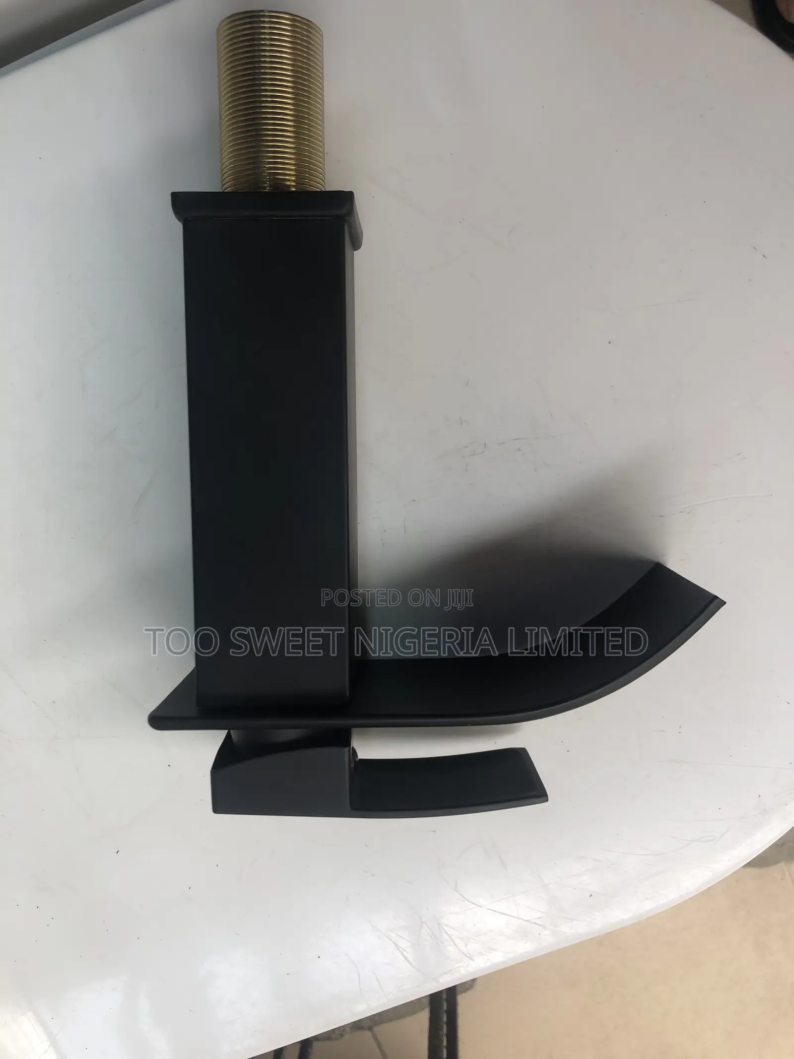 Hot and Cold Basin Mixer