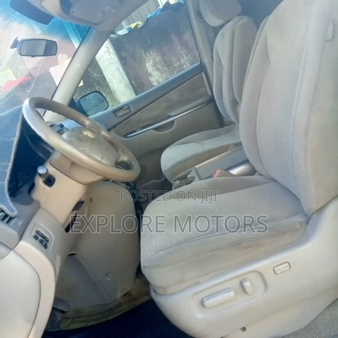 Toyota Sienna 2007 Gray