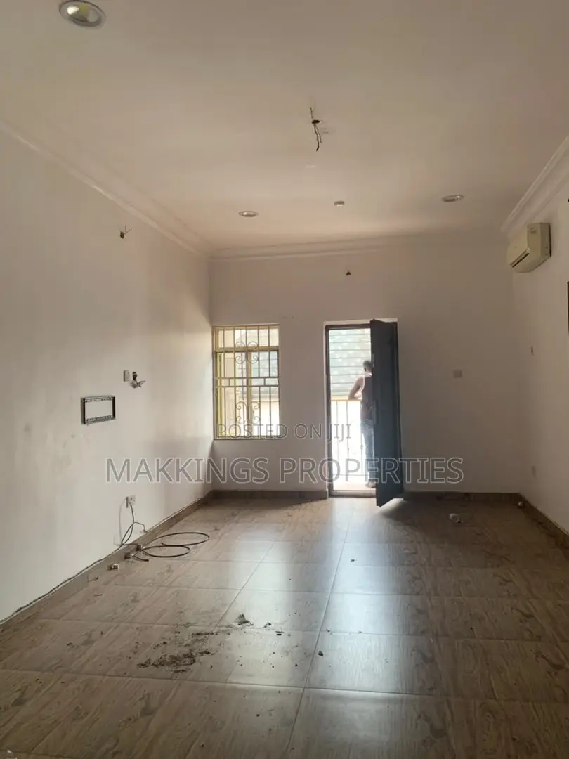 2bdrm Apartment in Agungi for rent
