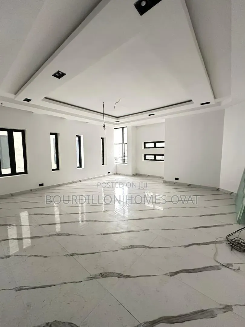 4bdrm Duplex in Old Ikoyi Lagos for sale