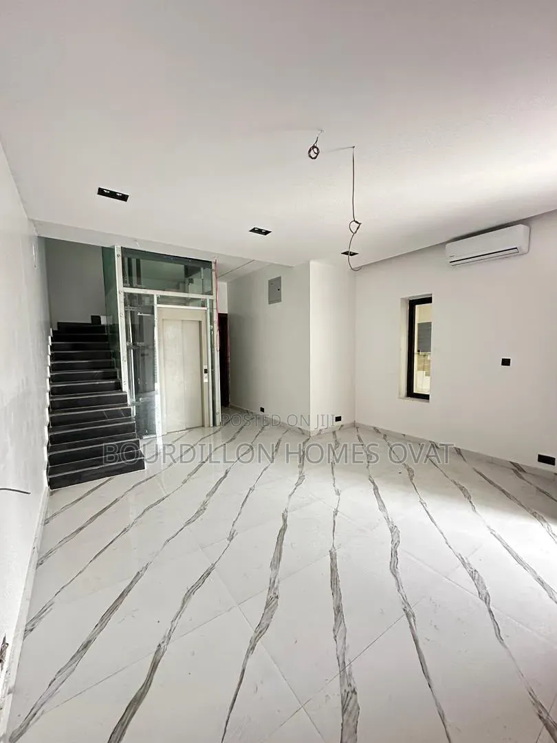 4bdrm Duplex in Old Ikoyi Lagos for sale