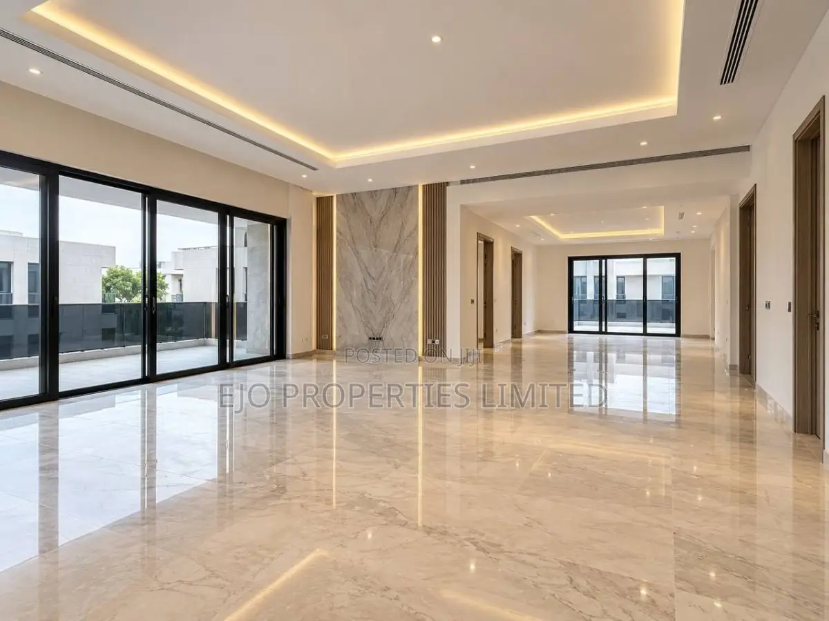 5bdrm Duplex in Old Ikoyi for sale