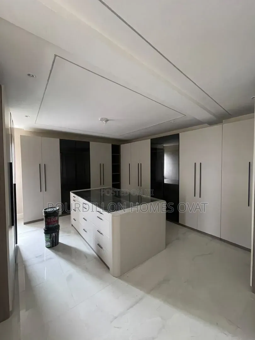 5bdrm Duplex in Banana Island Ikoyi for sale
