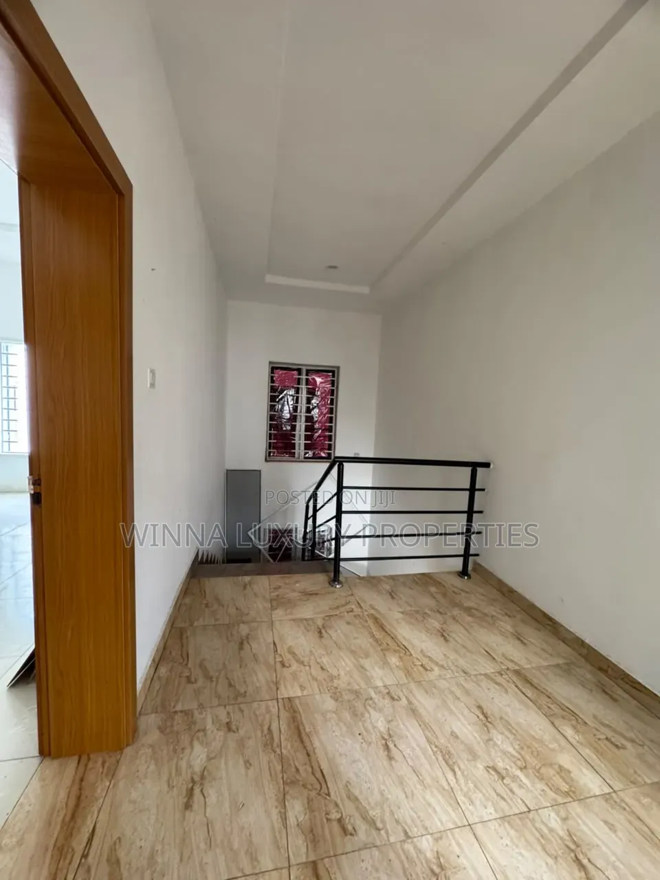 5bdrm Townhouse / Terrace in Guzape for rent