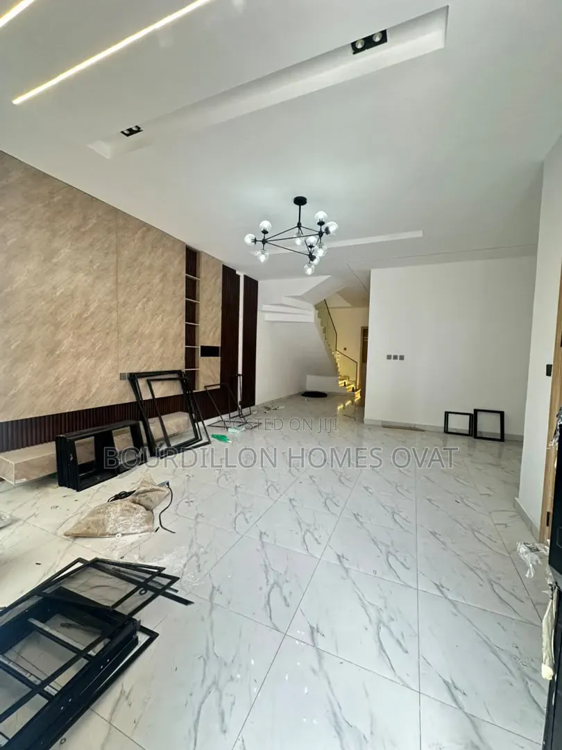 5bdrm Duplex in Orchid Lekki Lagos for sale