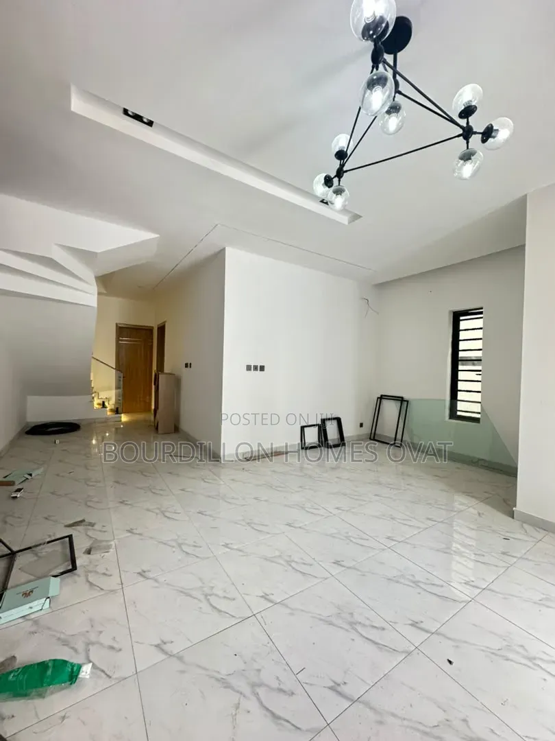5bdrm Duplex in Orchid Lekki Lagos for sale
