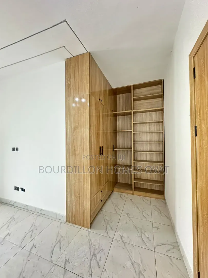 5bdrm Duplex in Orchid Lekki Lagos for sale