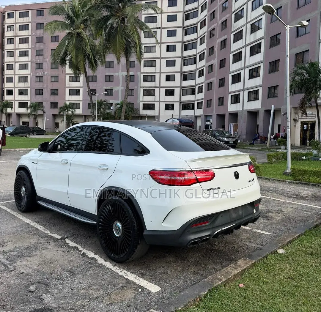 Mercedes-Benz GLE-Class 2017 White