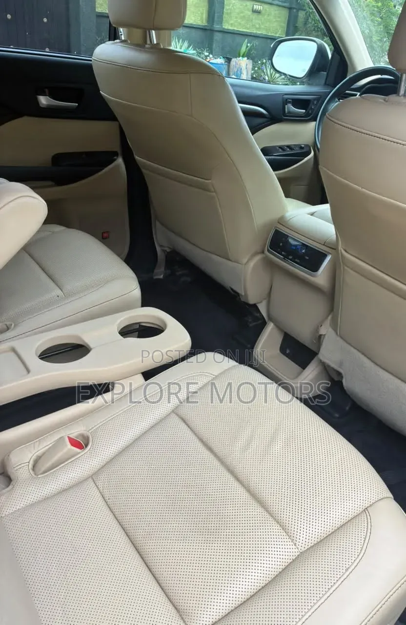 Toyota Highlander 2015 White