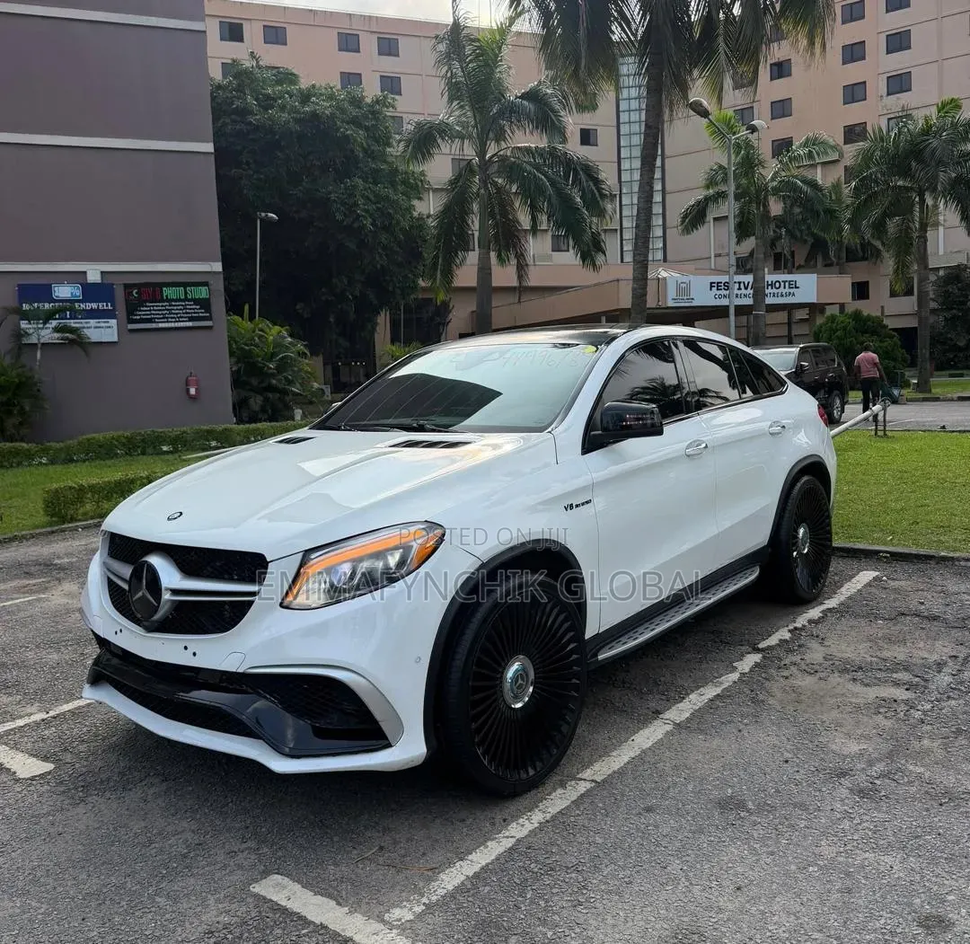 Mercedes-Benz GLE-Class 2017 White