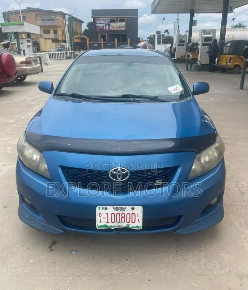 Toyota Corolla 2009 Blue