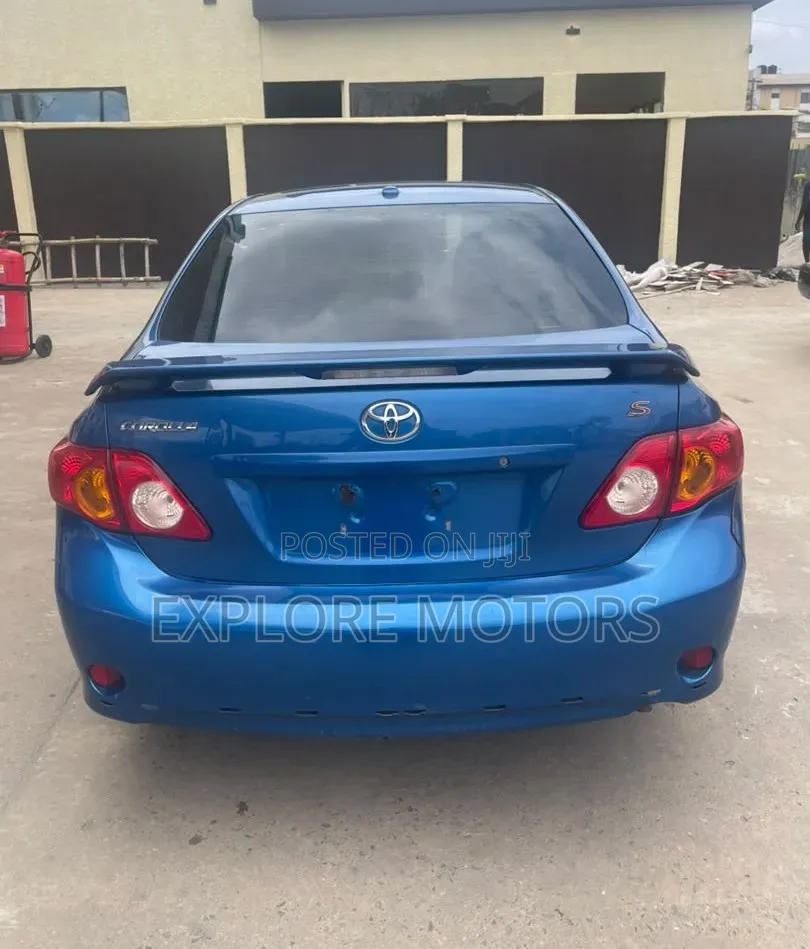 Toyota Corolla 2009 Blue