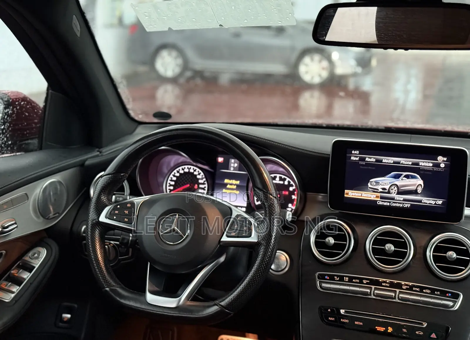 Mercedes-Benz GLC-Class 2018 Red