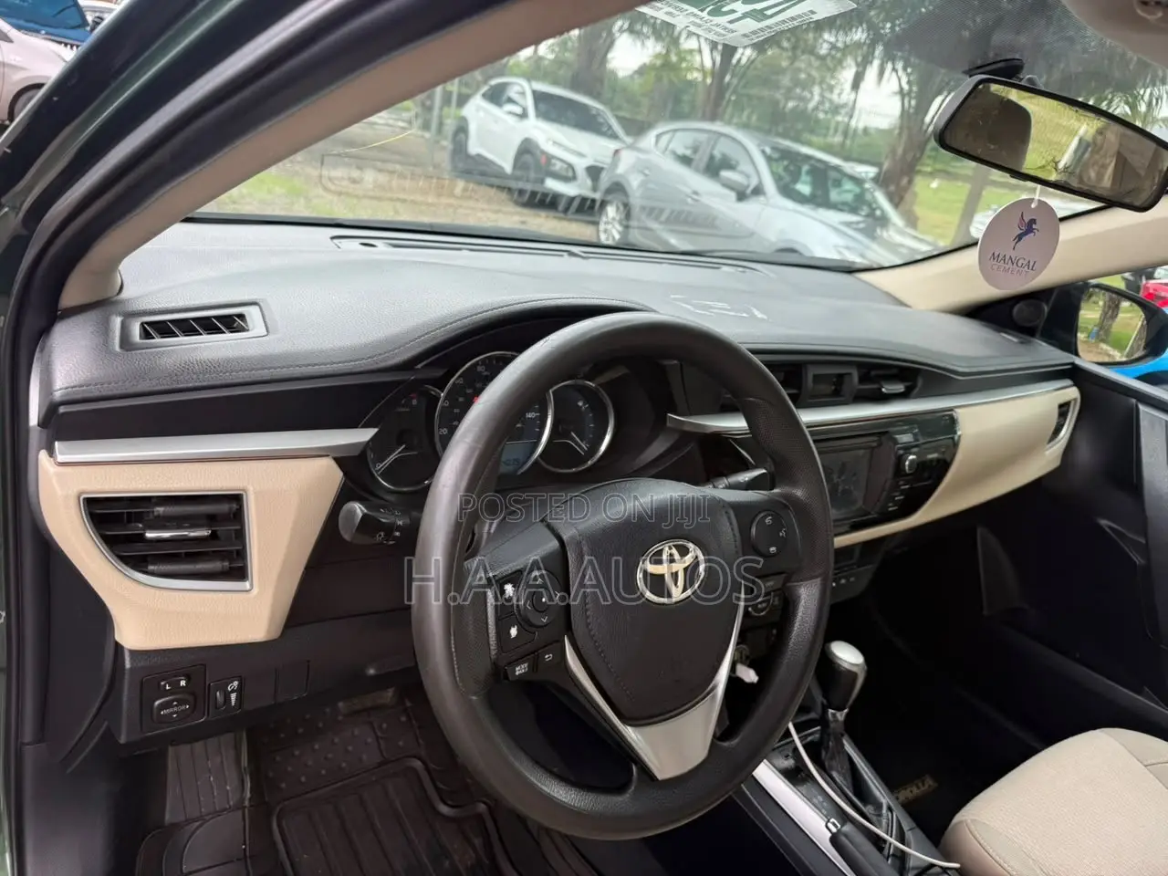 Toyota Corolla 2015 Green