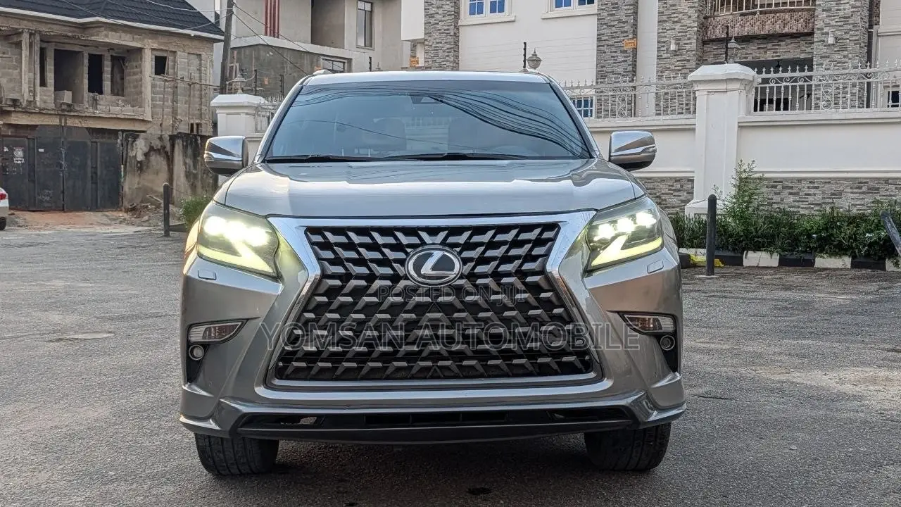 Lexus GX 460 2021 Gold