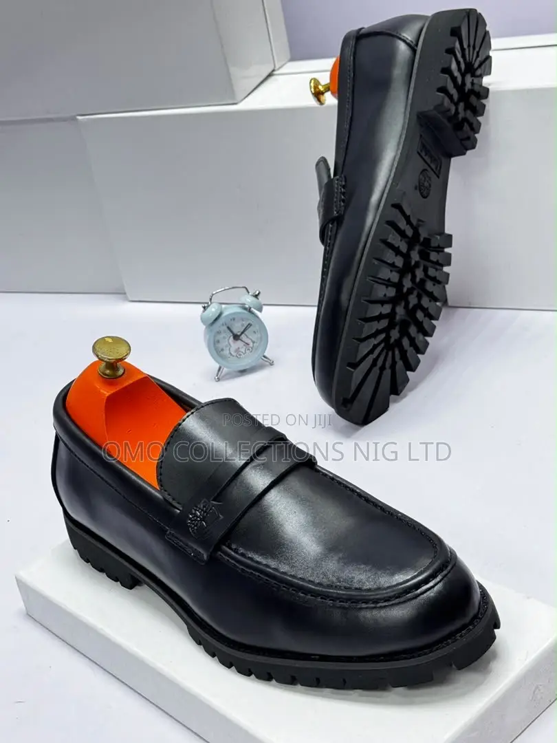 Timberland Men’s Luxury Black Leather Strap Shoes – Fully Boxed