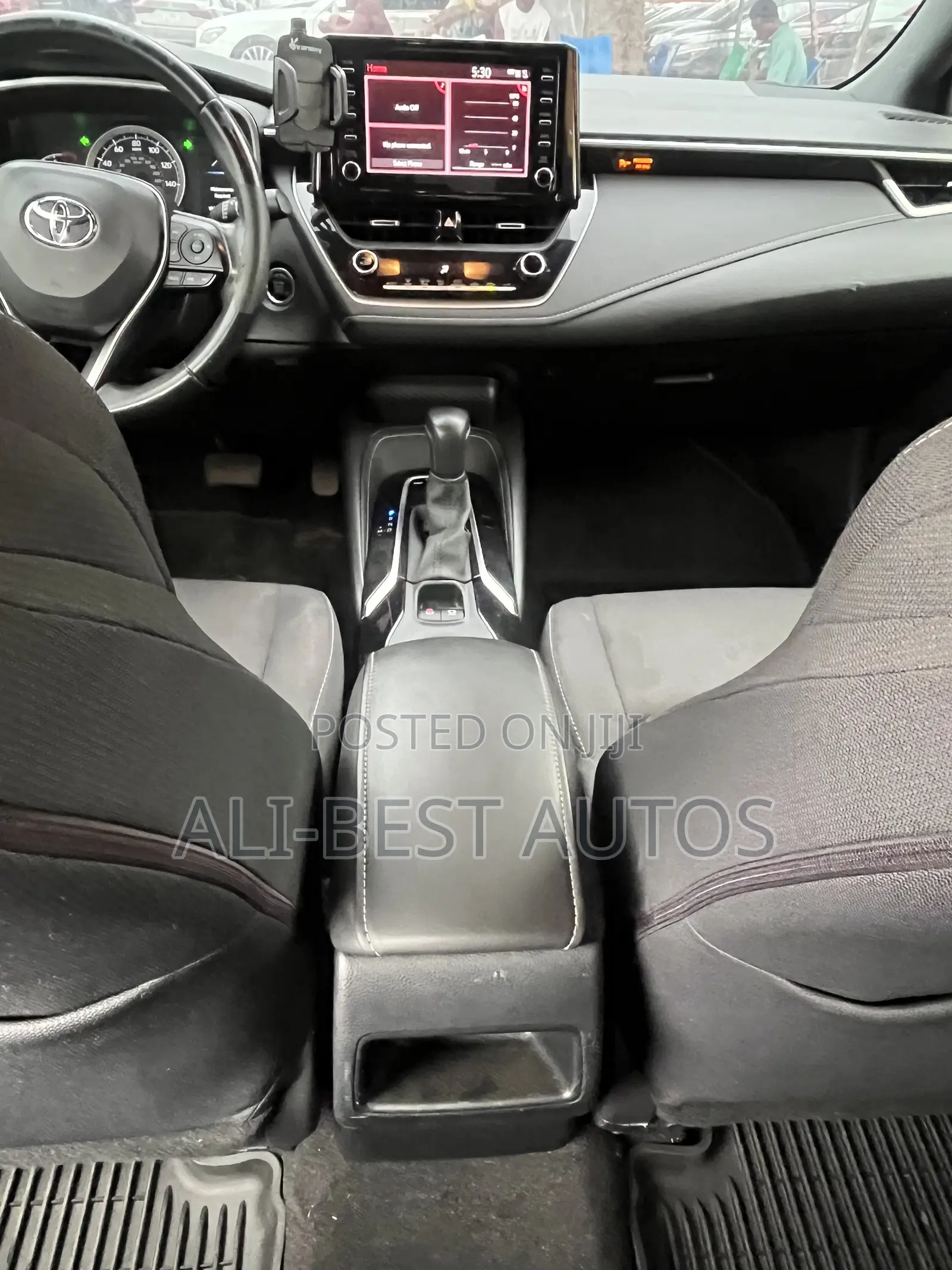 Toyota Corolla 2019 Silver