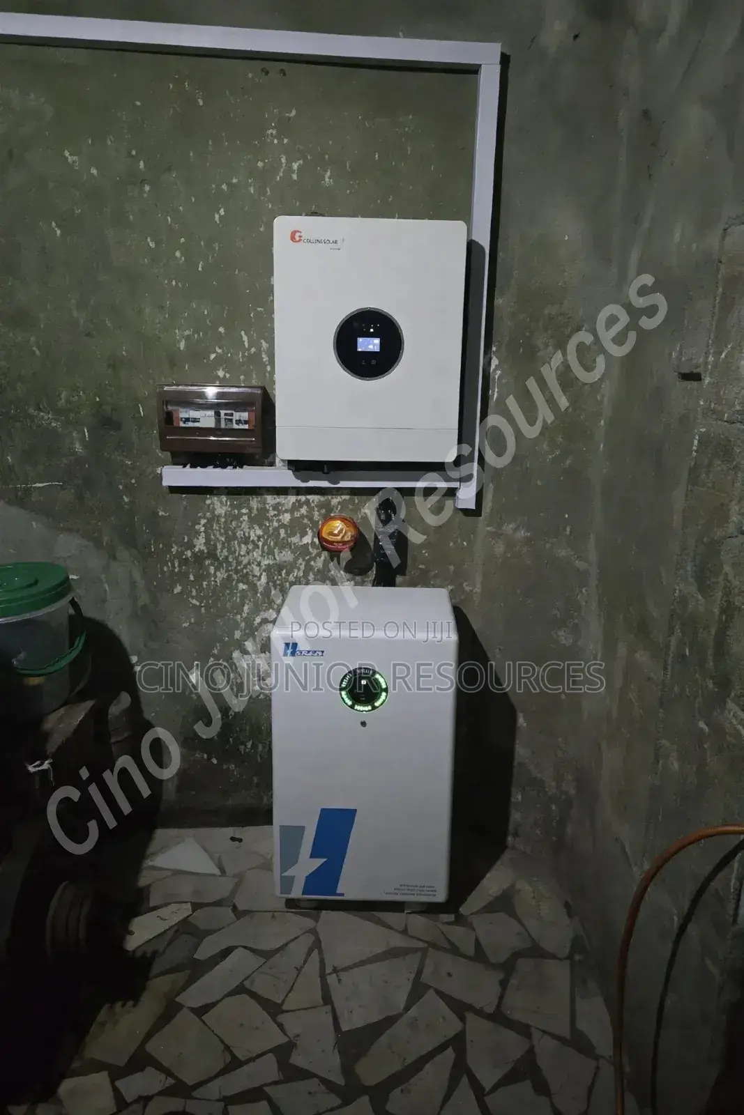 10kWh 48V Hyper Power Lithium Battery + Warranty Standing