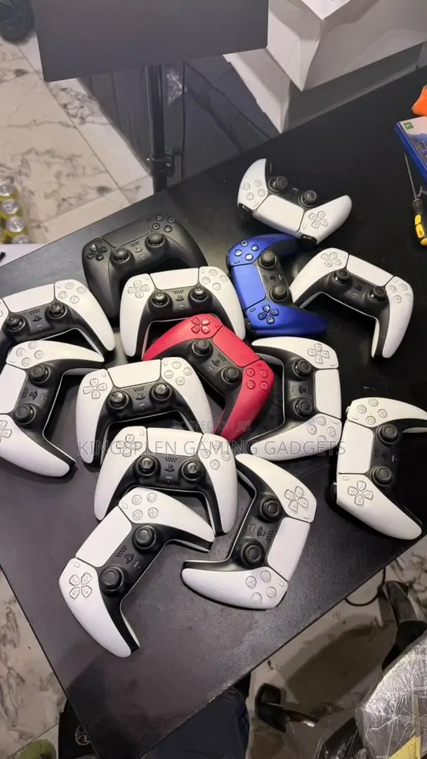 Original Uk Used Ps5 Pad Available in Different Colors