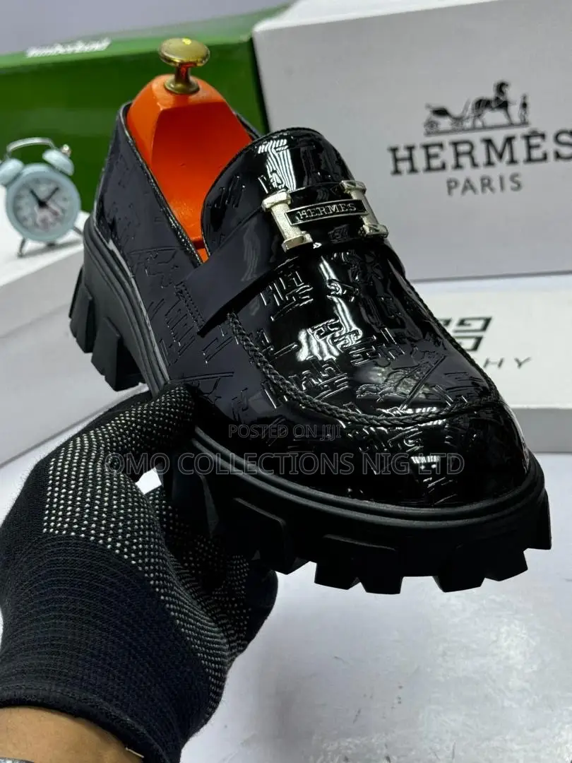 Hermès Men’s Luxury Black Textured Leather Shoes – Fully Boxed