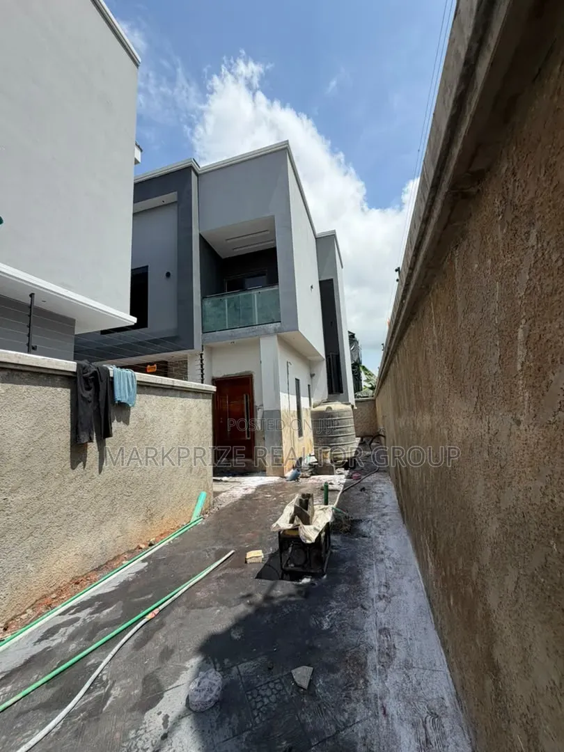 4bdrm Duplex in Magodo Gra Phase 1 for sale