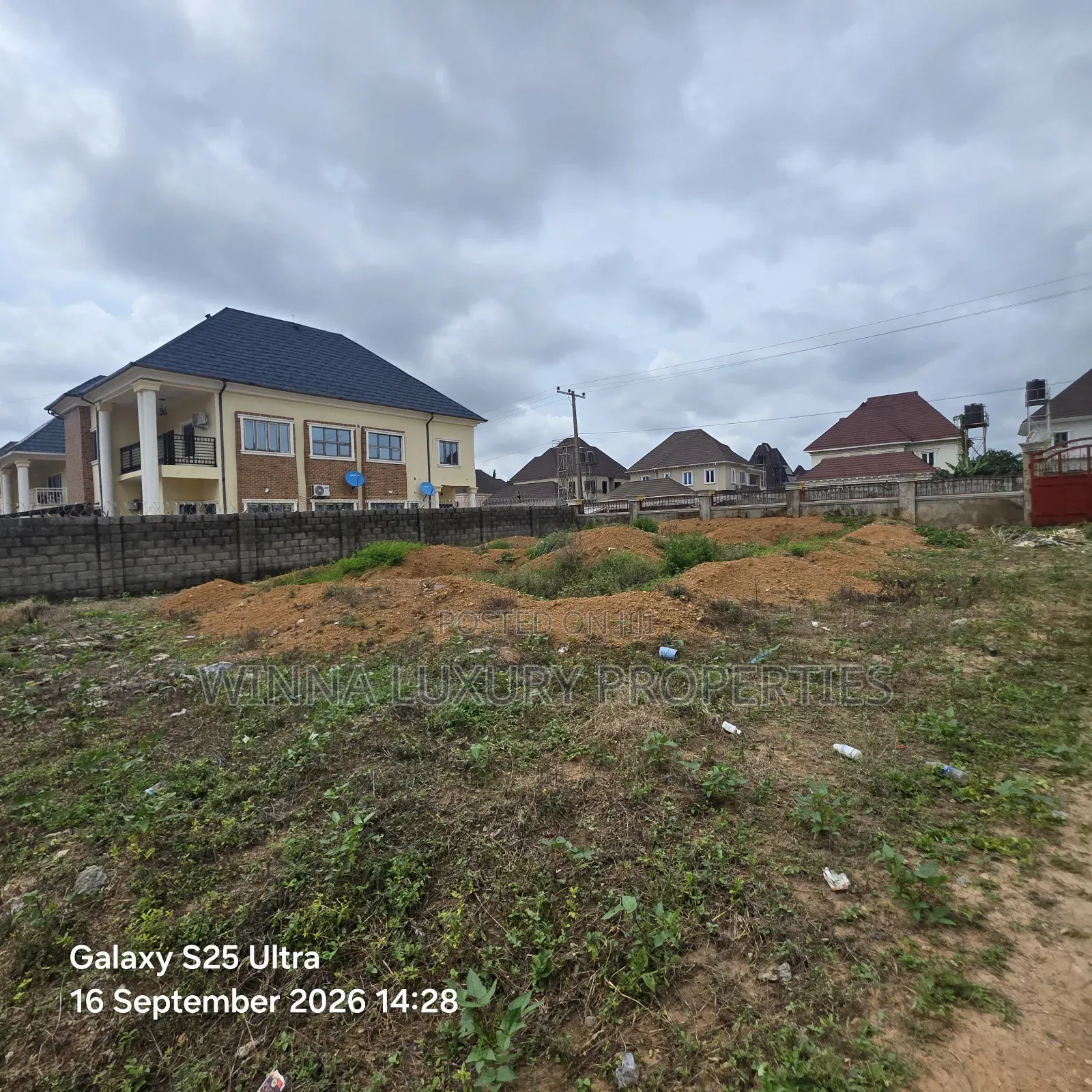 500sqm of Land