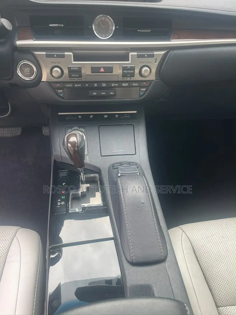 Lexus ES 350 FWD 2015 Beige