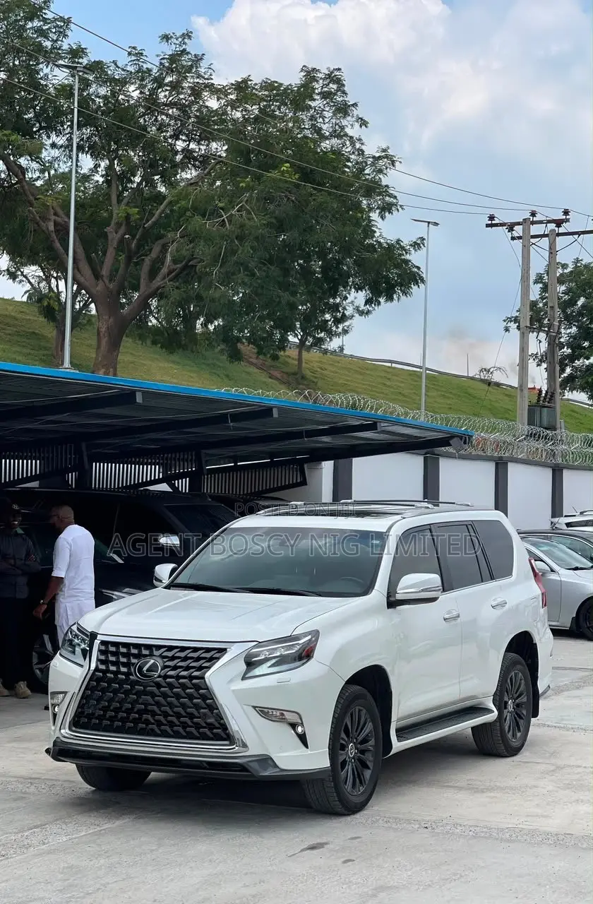 Lexus GX 460 AWD 2022 White