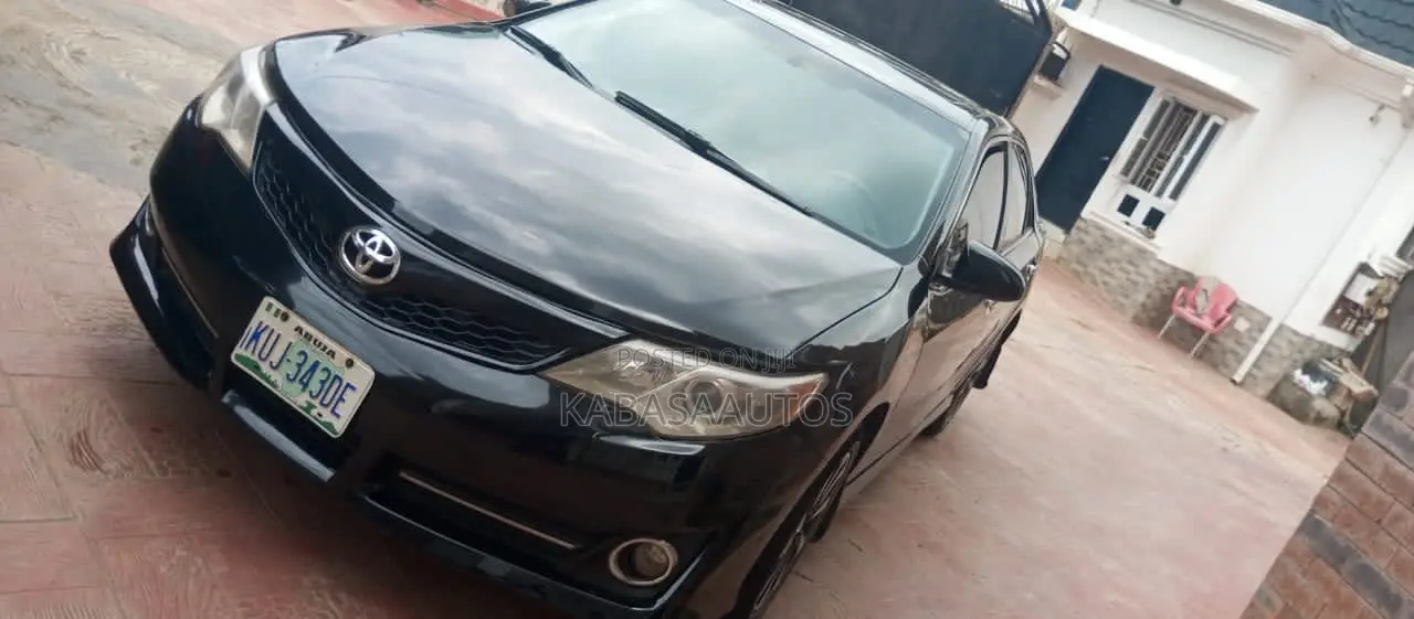 Toyota Camry 2014 Black
