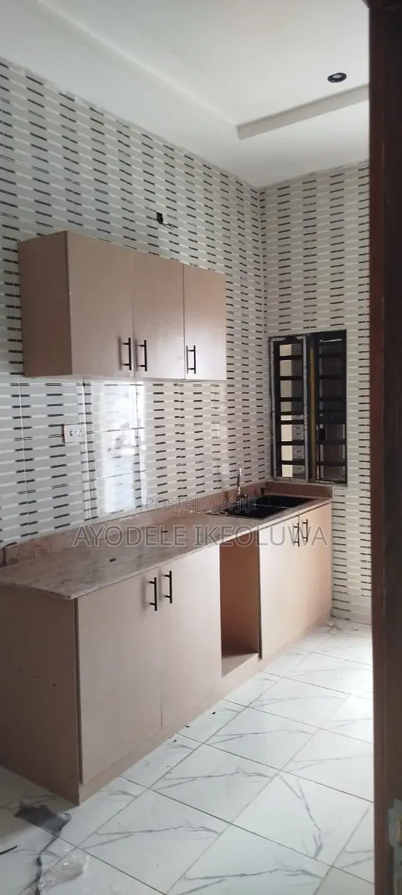 Furnished 2bdrm Apartment in Post Service, Iseri Olofin for rent