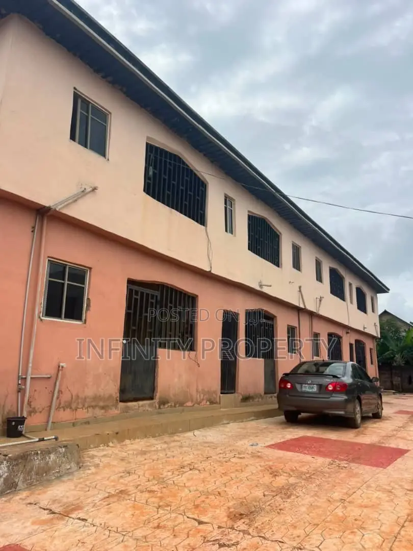 2bdrm Block of Flats in Ogumenyi, Benin City for sale