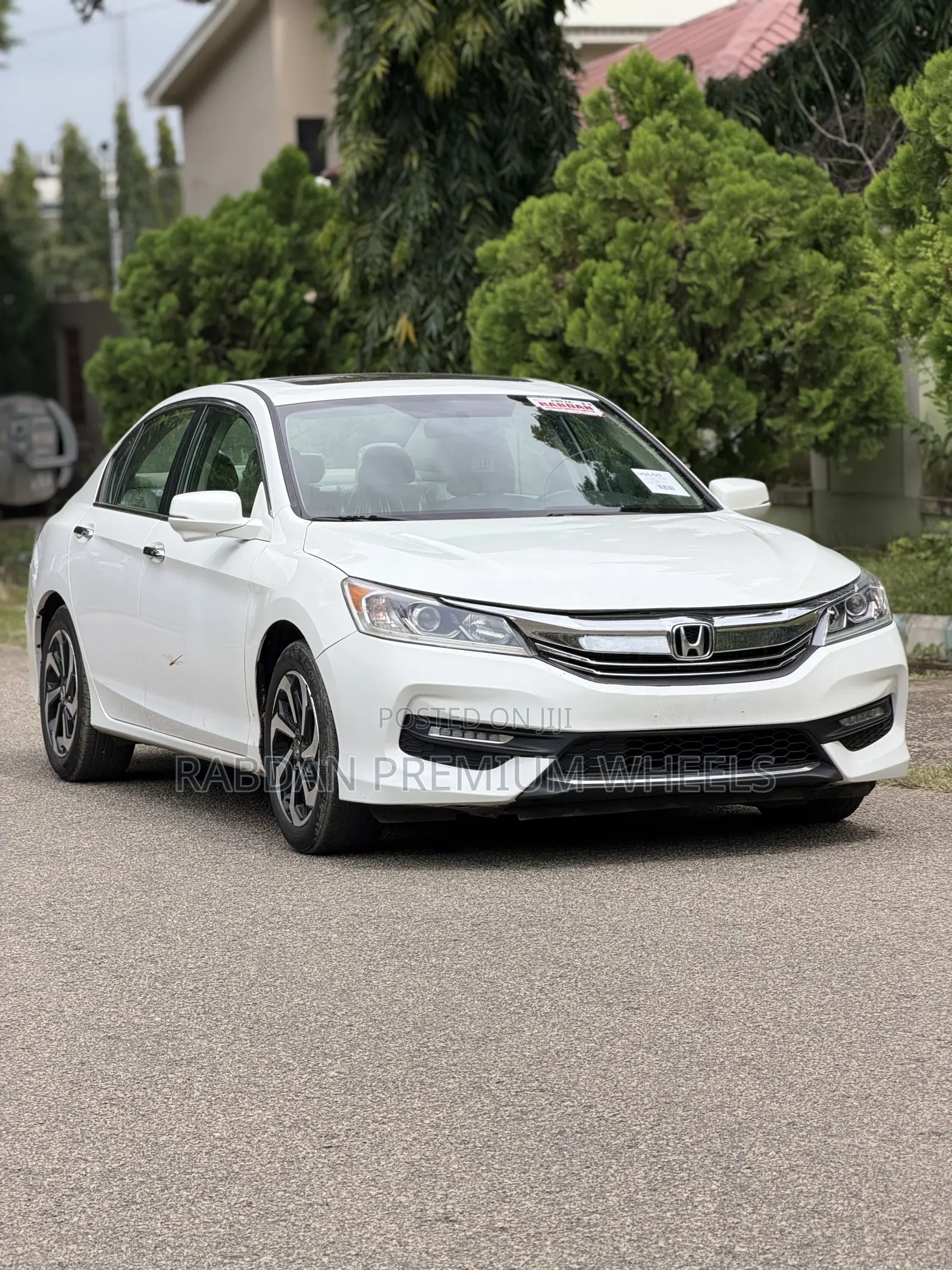 Honda Accord EX 4dr Sedan FWD (2.4L 4cyl 2A) 2017 White