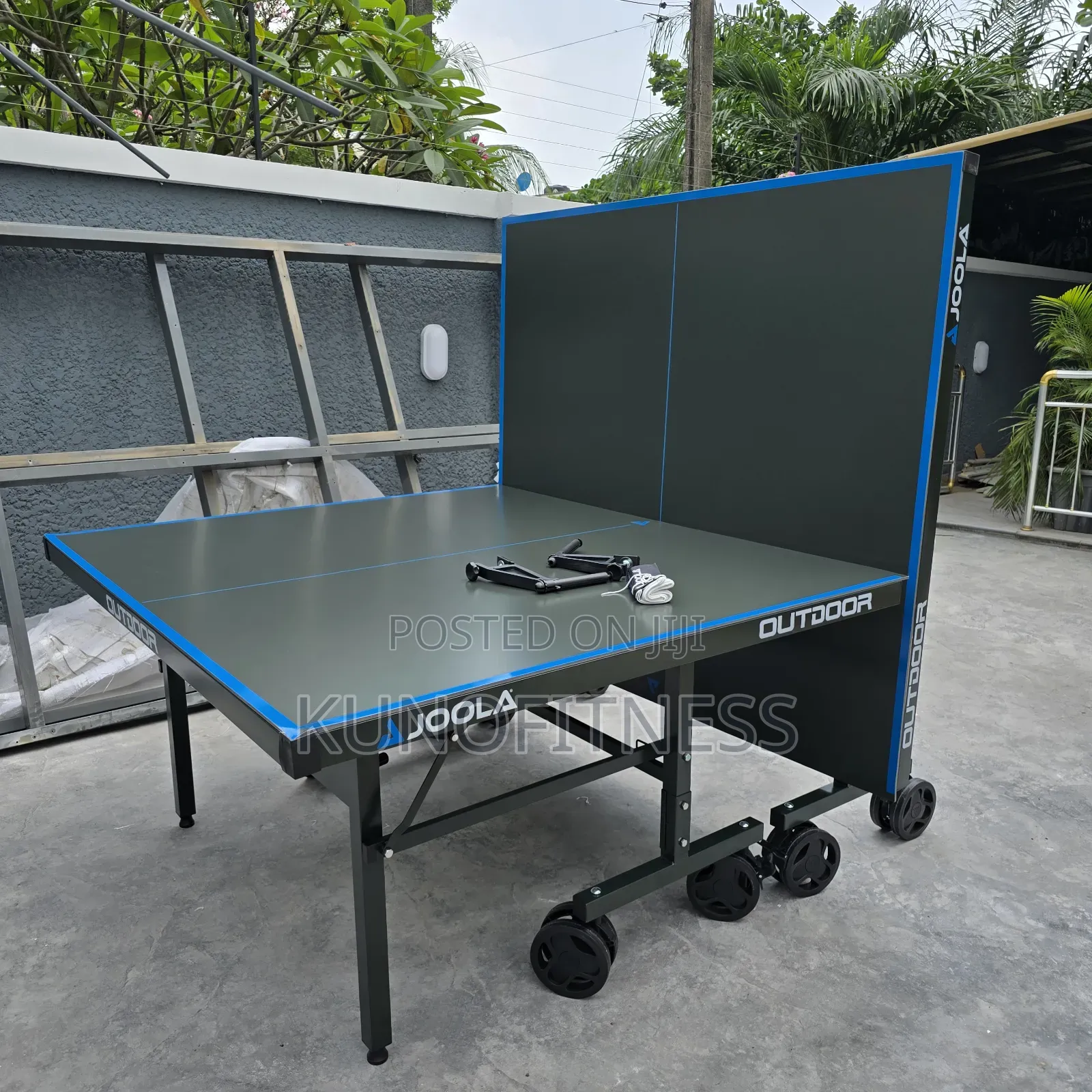 All-Weather Table Tennis Table Foldable Aluminium Frame