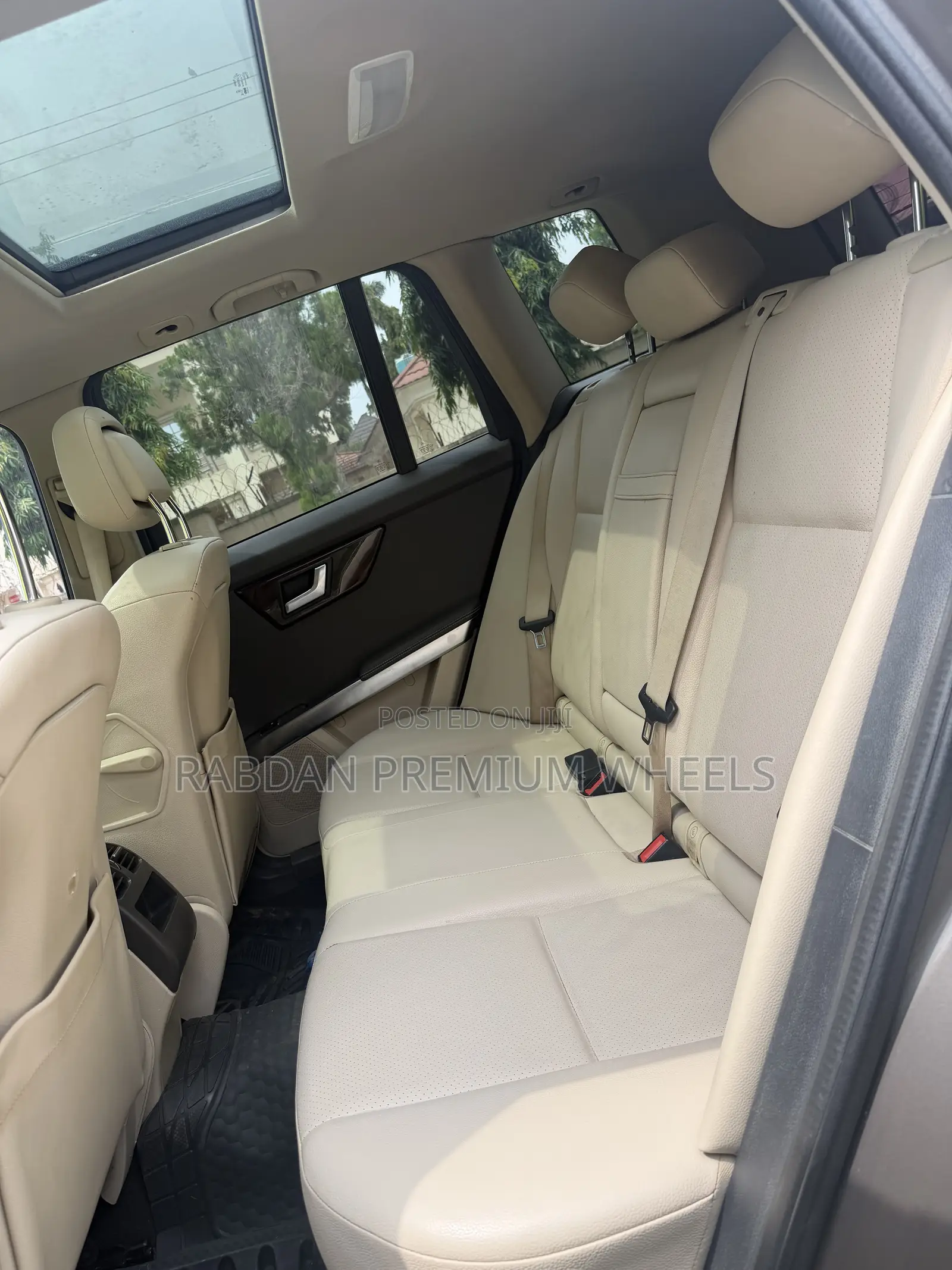 Mercedes-Benz GLK-Class 350 4MATIC 2014 Gray
