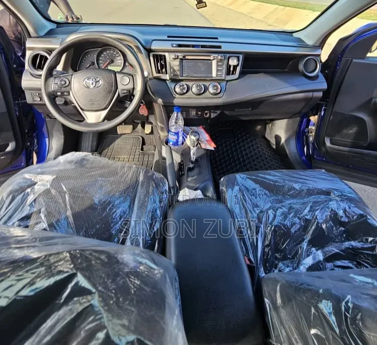 Toyota RAV4 2015 Blue
