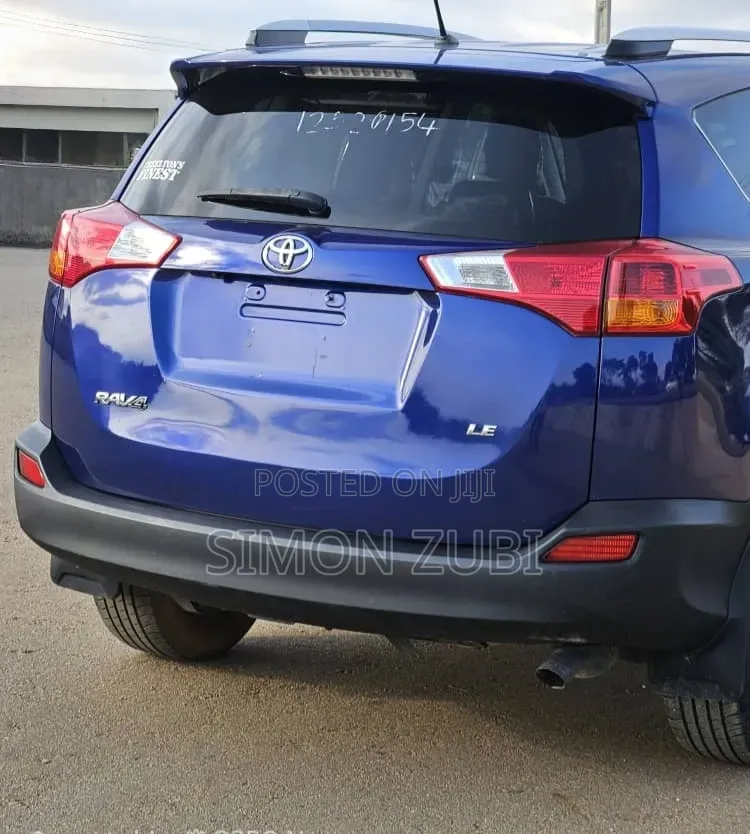 Toyota RAV4 2015 Blue