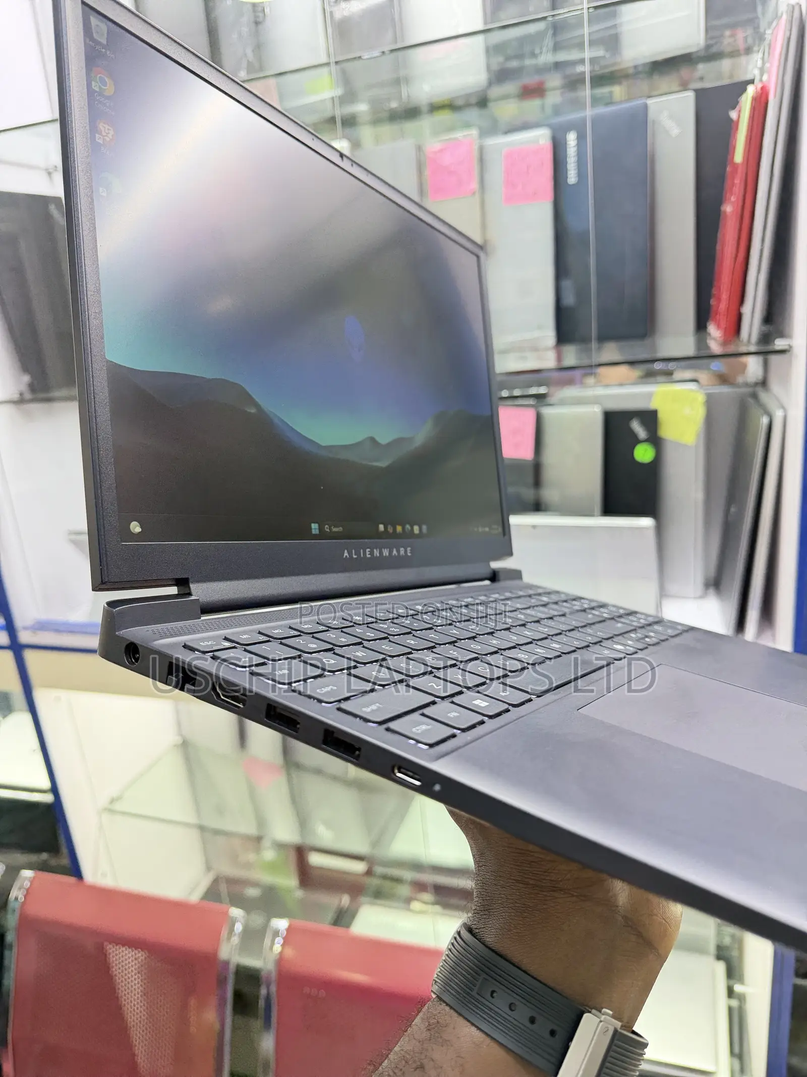 Laptop Dell Allenware M15 R5 16GB Intel Core 7 SSD 512GB