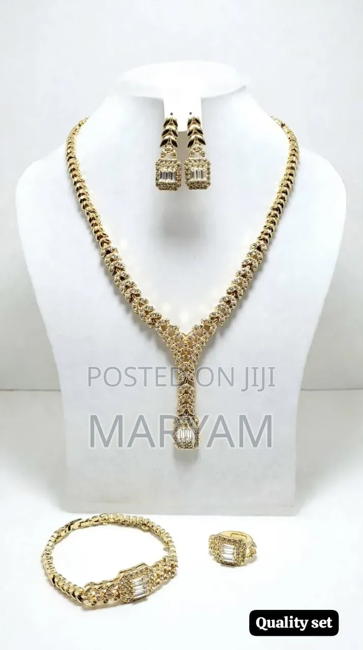 Gold-Plated Woven Mesh Jewelry Set