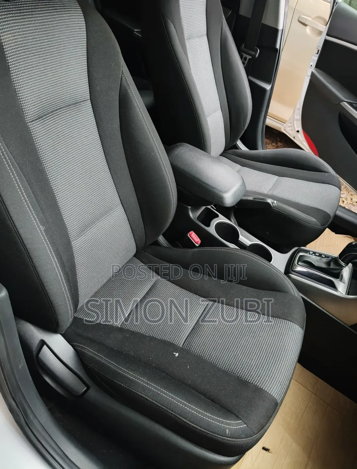 Hyundai Elantra Value Edition Sedan FWD (1.8L 4cyl 6A) 2016 Silver